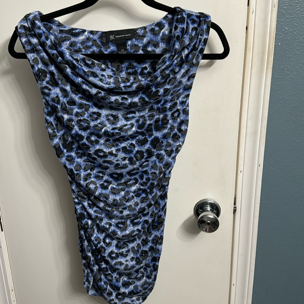 Women’s blouse